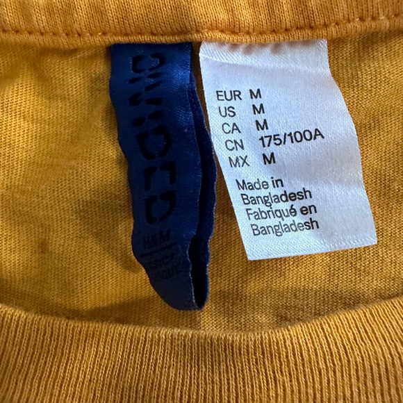 H&M tee shirt M - Picture 3 of 3